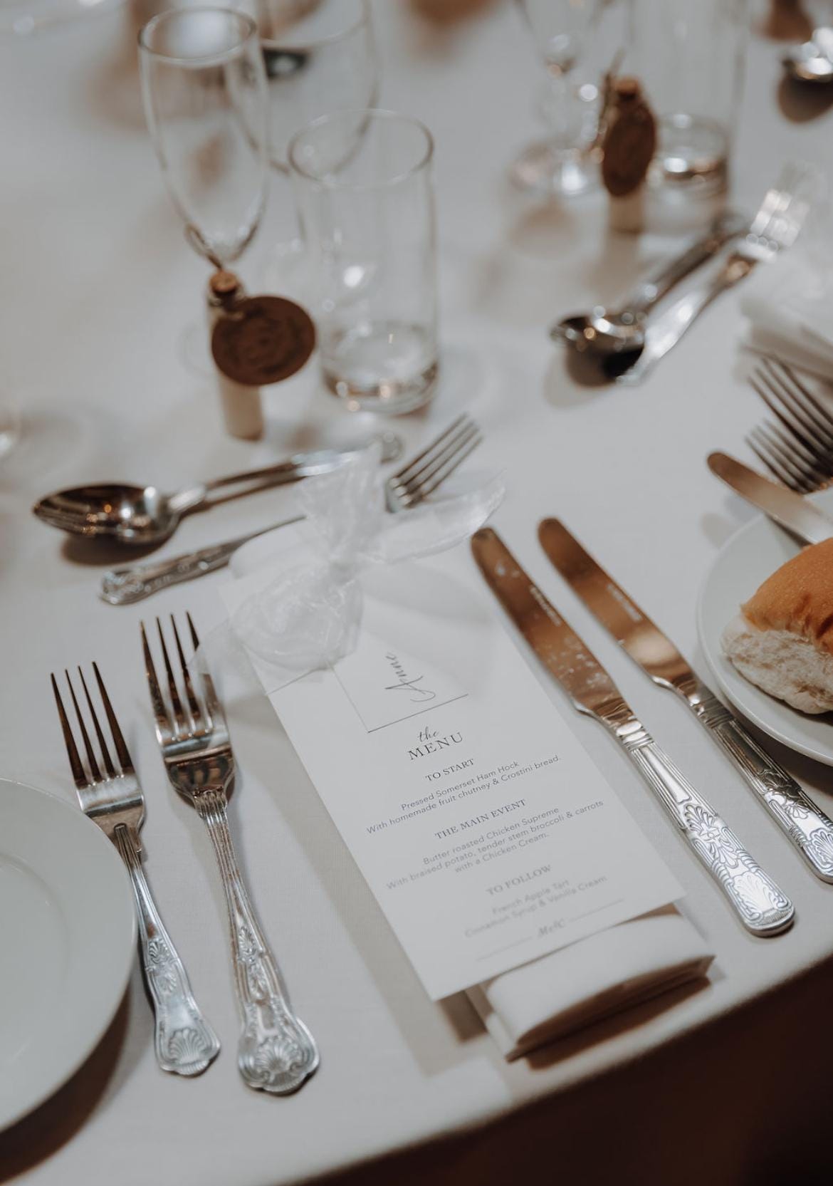 Modern Wedding Menu with Chiffon Bow & Guest Name thumbnail 2